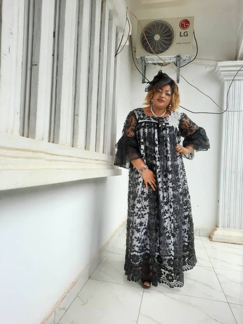 Cameroon Kaba Styles, Lace Kaba, African Royalty, Short African Dresses, African Maxi Dresses, African Fashion Traditional, Modest Dresses Casual, Aichi, Lace Dress Long