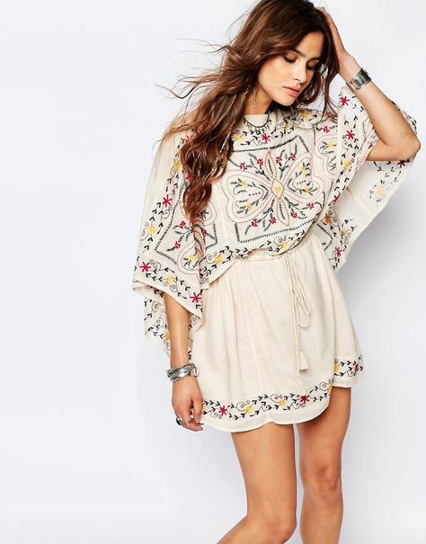 Free People Sheer Batiste Frida Embroidered Dress Bohemian Schick, Looks Hippie, Spring Outfits Dresses, Boho Trends, Mode Boho, Boho Style Dresses, Leggings Pattern, People Dress, Embroidery Dress