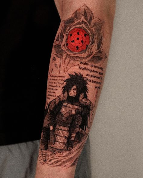 „Wake up to reality. Nothing ever goes as planned in this accursed world. The longer you live, the more you realize that the only things that truly exist in this reality are merely pain, suffering and futility.“ - Madara Thank you for trusting me to cover up your scars and with your first tattoo after 9 years. #madara #madarauchiha #animetattoogermany #animetattooartist #animetattoo #mangatattoo #mangatattooartist #narutotattoo #narutotattoos #uchiha Anbu Tattoo, Hand Tattoo Cover Up, Wake Up To Reality, Calf Tattoo Men, Clover Tattoos, Manga Tattoo, Clever Tattoos, Naruto Tattoo, Sketch Tattoo Design