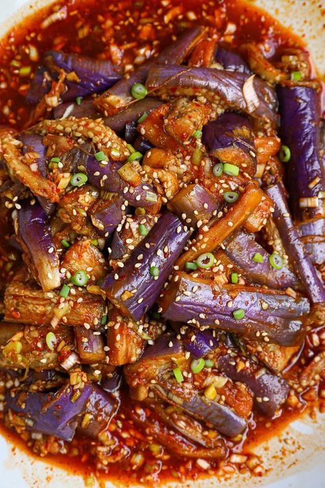 Korean Eggplant, Namul Recipe, Korean Garlic, Garlic Eggplant, Eggplant Side Dishes, Zucchini Side Dish Recipes, Zucchini Side Dishes, Asian Dish, Seonkyoung Longest