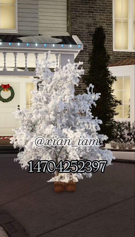 Bloxburg Winter Tree Decals, Bloxburg Decals Codes Aesthetic Christmas, Bloxburg Winter Plant Decals, Bloxburg Snowy Tree Decal, Snow Decals Bloxburg, Bloxburg Winter House, Plant Decals, Bloxburg Christmas, Roblox Builds