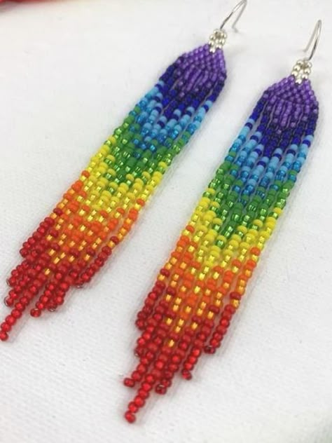 Rainbow seed bead earrings, fringe rainbow earrings, beaded rainbow earrings Indigenous Earrings, Beaded Rainbow, Seed Bead Jewelry Patterns, Beaded Jewelry Earrings, Earrings Bead, Beaded Bead, Beaded Earrings Tutorials, Beaded Earrings Diy, Brick Stitch Earrings