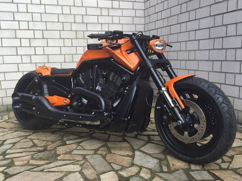 Harley Davidson V Rod "GT69" by 69Customs - DARK KUSTOM Custombikes Night Rod Custom, Vrod Custom, V Rod Custom, Homemade Motorcycle, Harley Davidson Night Rod, Harley Davidson Pictures, Harley Davidson Wallpaper, Custom Street Bikes, Harley Davidson V Rod