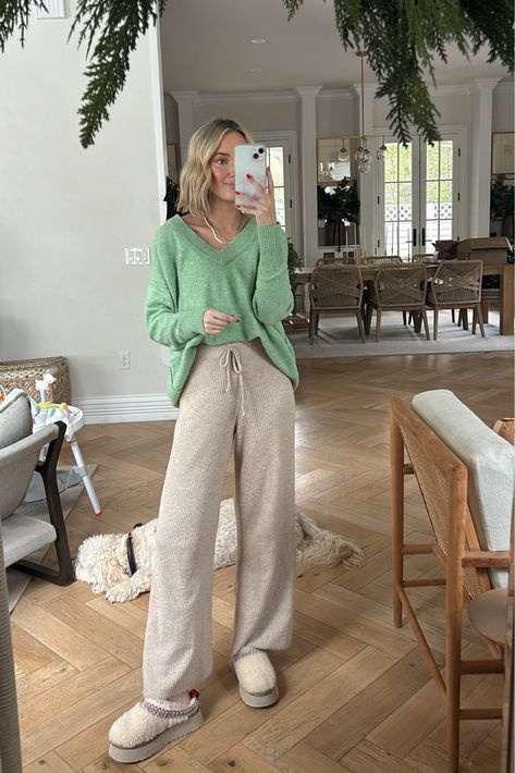 Aerie CozyUp Waffle Skater Pant curated on LTK Shopping Outfit Winter Comfy, Comfy Cute Pants, Cute Fall Pants, Waffle Knit Pants Outfit, Aerie Outfit Ideas, Waffle Pants, Waffle Pants Outfit, Waffle Jogger Outfit, Aerie Wide Leg Pant