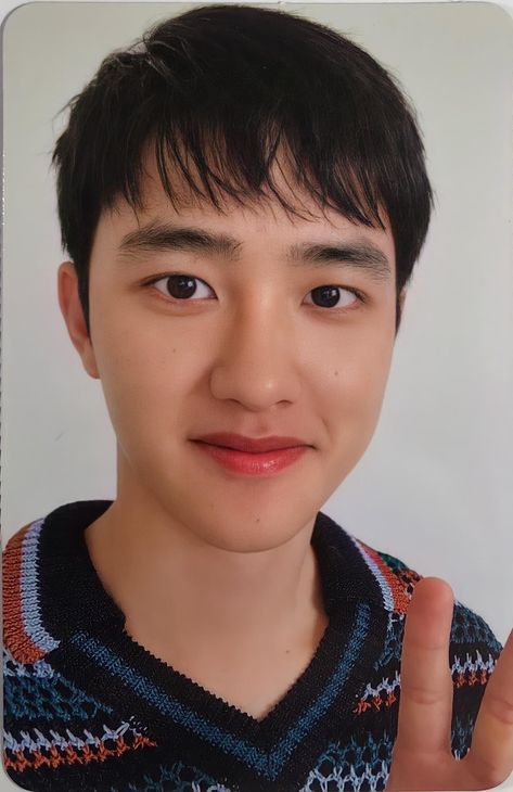 Do Kyungsoo Photocard, Do Photocard, Exo Photocard, D.o Kyungsoo Aesthetic, Exo Xoxo, Paper Walls, Exo Ot12, Exo Kyungsoo, Exo Do