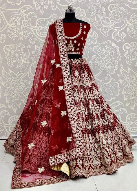 Wine Colour Lehenga Bridal, Mehroon Bridal Lehngas, Wine Color Lehenga Bridal, Bridal Mehroon Lehenga, Wine Red Bridal Lehenga, Magenta Bridal Lehenga, Bridal Lehenga Online, Designer Bridal Lehenga Choli, Sequence Embroidery