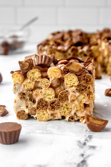 Reese's Puff Marshmallow Treats - My Messy Kitchen Reese’s Puff Marshmallow Treats, Mini Reeses Puffs Rice Crispy Treats, Cereal Mixes, Marshmallow Cereal, Breakfast Cupcakes, Thanksgiving 2023, Sunday Dinners, Marshmallow Treats, Cereal Treats