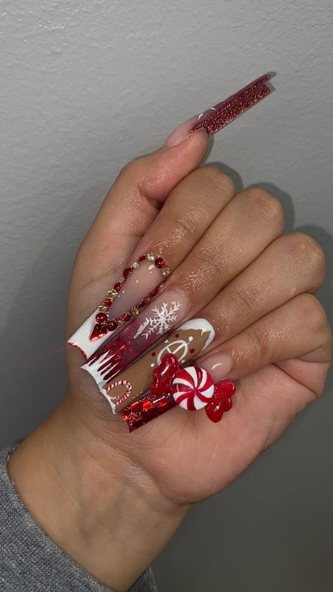 Ginger Bread Nails Acrylic, Dramatic Christmas Nails, Winter Freestyle Nails, Christmas Xl Nails, Red Christmas Acrylics, Exotic Christmas Nails, Baddie Christmas Nails Short, Christmas Acrylic Toes, Boujee Christmas Nails