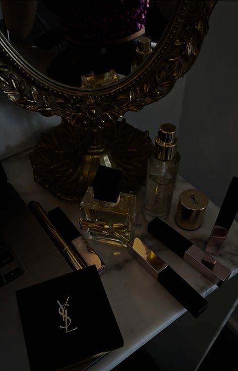 Yves Saint Laurent Aesthetic, Saint Laurent Aesthetic, Ysl Aesthetic, Beauty Products Photography, Luxury Lifestyle Dreams, Luxury Makeup, Feminine Energy, New Gadgets, Aesthetic Photo