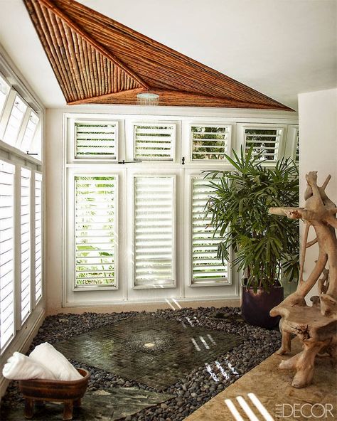 Heir and Space: What I'm Loving Now Pebbles Bathroom, Shower With Window, Black Slate Tiles, Open Showers, Tropical Bathroom, Tropical Home, Tropical Houses, Bathroom Floor, Tropical Decor