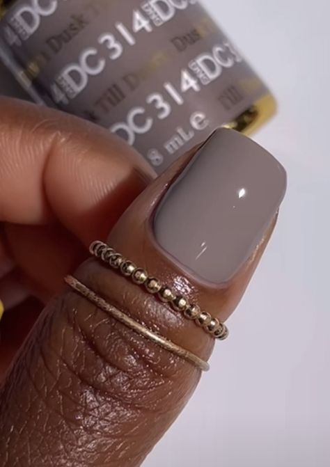 Dnd Gray Nail Colors, Dnd Colors Gel Polish, Dnd Gray Gel Polish, Opi Gel Polish Colors Fall 2024, Dnd Natural Gel Color, Square Gel Nails Fall, Dnd Fall Nail Colors, Opi Gel Colors, Gel Manicure Colors