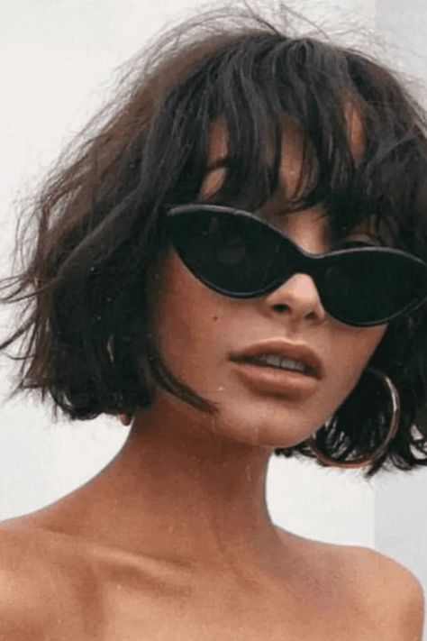 French bob hairstyle, Parisian chic haircut, elegant short hair French Short Hairstyles, Curtain Bangs French Bob, French Bob With Bangs Oval Face, French Bob Tutorial, French Bob Long Face, Styling A French Bob, Super Short French Bob, French Bob With Layers, Chin Length Hairstyles With Bangs