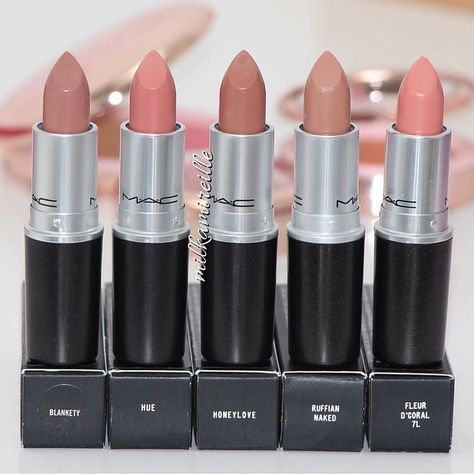 Krista Horton Nails, Mac Lipstick Colors Top 10, Natural Pink Lipstick, Make Up Kits, Lipstick Colour, Mac Make Up, Makeup Materials, Mac Lipsticks, Smink Inspiration