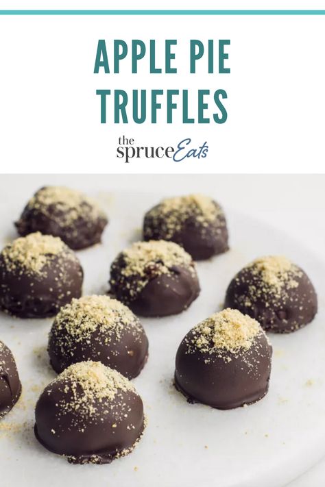 Apple Truffles, Truffle Recipes, Craving Chocolate, Spiced Chocolate, Apple Spice, Truffle Recipe, Special Desserts, Fall Flavors, Chocolate Craving