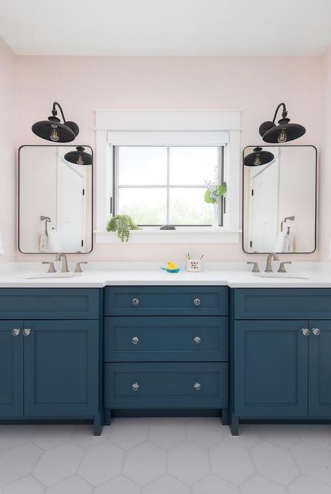 Kids Bathroom Design, Blue Bathrooms Designs, Navy Blue Bathrooms, Navy Bathroom, Blue Vanity, Mudroom Design, Cottage Bathroom, Blue Bath, White Shiplap