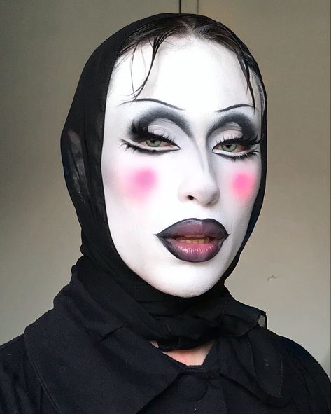 Alt Drag Makeup, Clubkid Makeup, Club Kid Makeup, Art Deco Makeup, Intense Makeup, Drag Queen Makeup, Alt Makeup, Face Paint Makeup, Drag Makeup