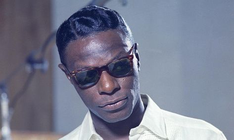 The best Nat King Cole songs reveal just why the pianist and singer is hailed as one of the world’s greatest vocalists – and a pioneer for racial equality. Astrud Gilberto, Sammy Davis Jr, Adam Cole, Nat King Cole, King Cole, Music App, Jazz Music, Oliver Peoples, Popular Music