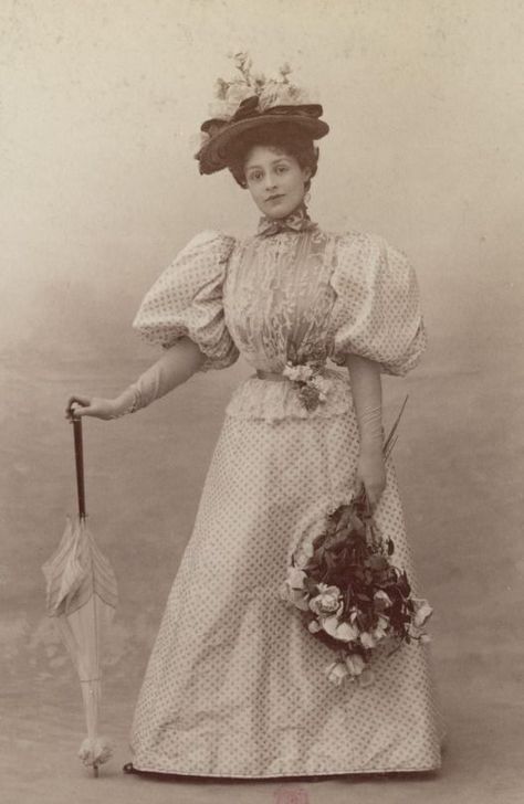 Ladies Fashions: Huge Sleeves of the 1890s - Kristin Holt 1890 Fashion, The Importance Of Being Earnest, Importance Of Being Earnest, 1890s Fashion, 1800s Fashion, Historical Dress, 19th Century Fashion, History Fashion, Victorian Clothing