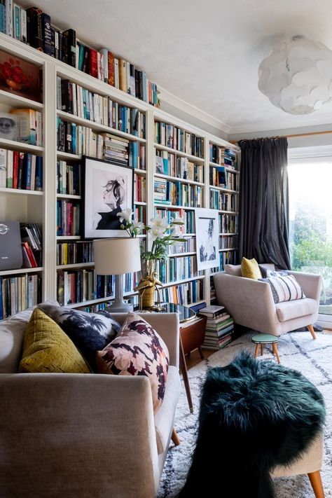 Beautiful Home Library, Home Library Rooms, Studio House, Maximalist Home, Library Room, Home Library Design, Home Luxury, Home Libraries, Library Design