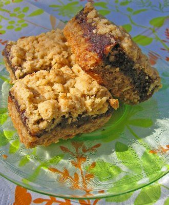 DOUBLE WIDE KITCHEN: Matrimonial Bars Matrimonial Cake, Matrimonial Cake Date Squares, Date Squares, Date Cake, Cooking Courses, Sweet Bread, Pie Dessert, Cookie Bars, Bars Recipes