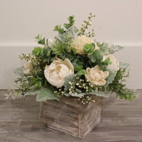 Wood Flower Decor, Women's Conference, Wood Flower Bouquet, Memorial Ideas, White Blossom, Diy Arrangements, Arrangement Ideas, Flower Arrangements Simple, Dusty Miller