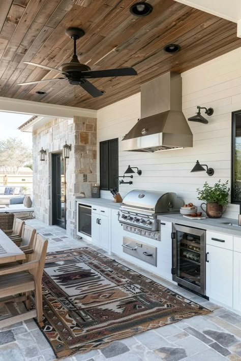 15 Cheap Outdoor Kitchen Ideas That Look Like a Million Bucks Outdoor Kitchen Off House, Outdoor Enclosed Kitchen, Back Porch Kitchen Ideas Patio, Back Porch Kitchen Ideas, Outdoor Simple Kitchen, Outdoor Built In Kitchen, Outdoor Kitchen Under Covered Patio, Modern Farmhouse Outdoor Kitchen, Outdoor Deck Kitchen