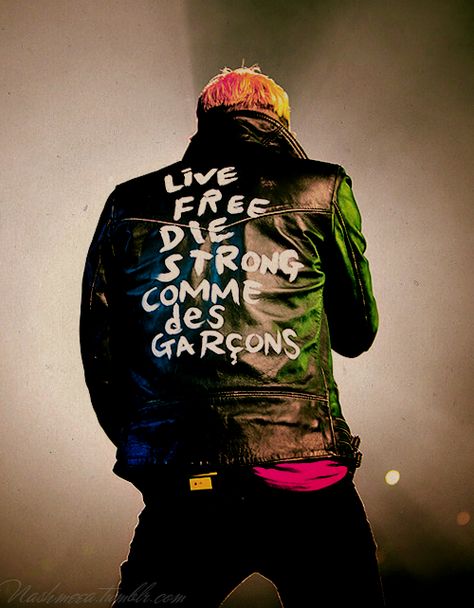 G-Dragon Street Beat, Pinstriping, Ex Machina, Live Free, Stylish Jackets, Fashion Images, Leather Jacket Men, Comme Des Garcons, Biker Jacket