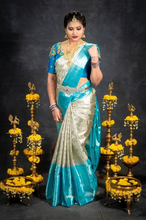 Bridal Reception Saree, Saree Color Combinations, Blue Combination, Latest Bridal Blouse Designs, Bridal Sarees South Indian, New Saree Designs, Wedding Saree Blouse Designs, Florist Wedding, Events Decor