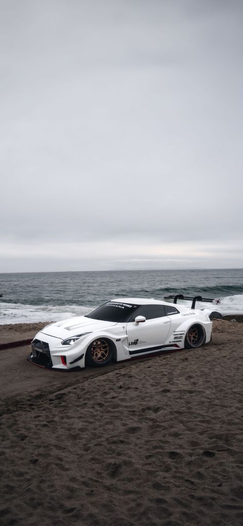 Nisan Gtr, Gtr 35, High Car, Good Looking Cars, F1 Wallpaper Hd, Nissan Gtr R35, Jdm Wallpaper, Gtr R35, Best Jdm Cars