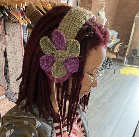 Afrocentric Hairstyles Protective Styles, Locs With Charms, Frizzy Locs, Loc Hair Styles, Twist Out Styles, Two Strand Twists, Short Locs Hairstyles, Crochet Fairy, Locs Hairstyles