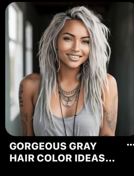 Long Layered Gray Hair, Platinum Blonde And Black Hair, Edgy Medium Length Hair, Platinum Grey Hair, Hairdye Ideas, Long Grey Hair, Hally Berry, Older Hair, Edgy Hair Color