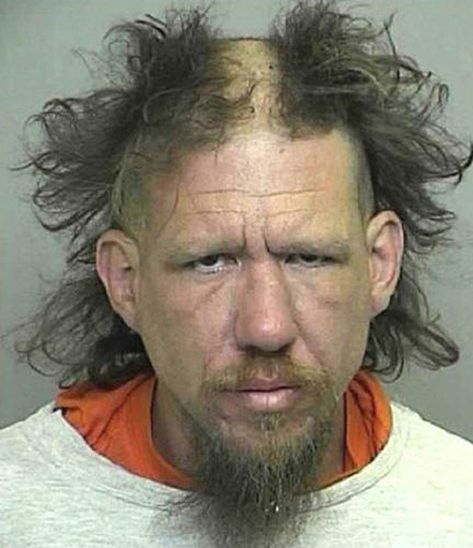 Busted! 32 More Crazy Funny Mugshots! 20 Funny Mugshots, Haircut Fails, Youre Doing It Wrong, Bad Haircut, Mug Shot, Funny Pictures With Captions, Smosh, Crazy People, Bad Hair Day