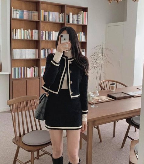 Tweed Outfit, Winter Fashion Outfits Casual, Korean Casual Outfits, Korean Fashion Dress, Estilo Preppy, Classy Work Outfits, Korean Fashion Trends, Professional Outfits, Teenage Fashion Outfits