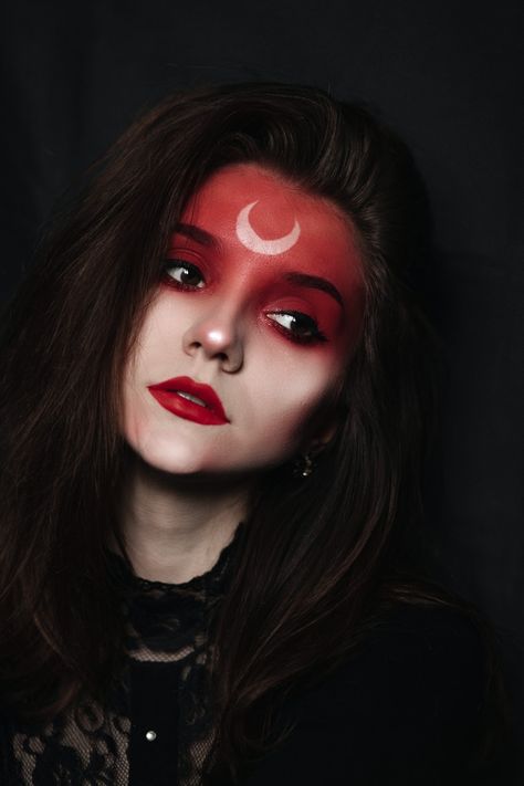 Fire Witch Makeup, Red Fantasy Makeup, Red And Black Witch Makeup, Sucubus Makeup, Face Drawing For Makeup, Red Contacts Makeup, Red Witch Makeup, Hecate Makeup, Red Makeup Halloween