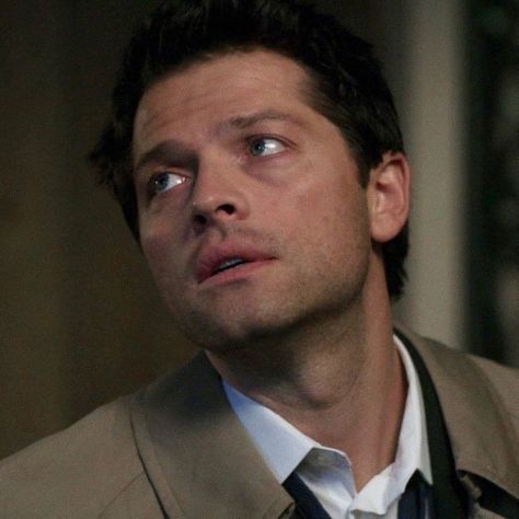 Castiel Reference, Castiel Icons, Young Misha Collins, Castiel Icon, Castiel Aesthetic, Castiel Spn, Cas Supernatural, Castiel Supernatural, Angus Young