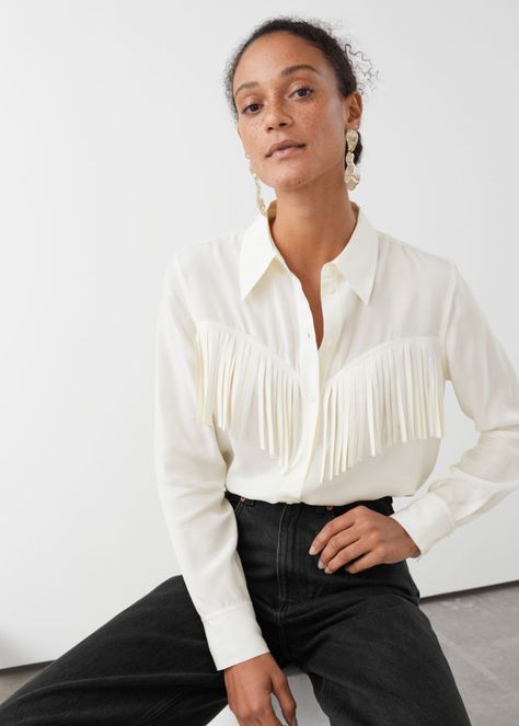 Button Up Fringe Shirt - White - Shirts - & Other Stories Fringe Blouse, Fringe Shirt, Leather Trend, Looks Country, Straight Clothes, Chic Shirts, Simply Chic, Milan Fashion Weeks, Leather Outfit