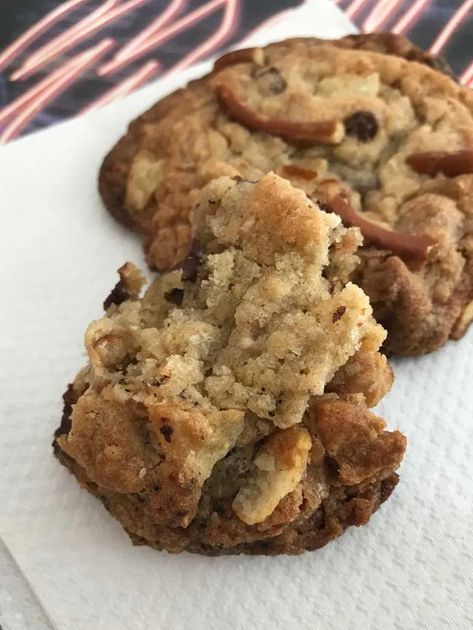 Compost Cookie Recipe on Regis and Kelly - Cookie Madness Compost Cookies Recipe, Compost Cookies, Christina Tosi, Milk Bar, Coffee Grounds, Cookie Recipe, The Recipe, Cookie Recipes, Muffins