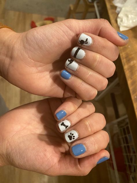 Weiner Dog Nail Art, Dachshund Nail Designs, Dachshund Nail Art, Dachshund Nails, Dog Nails Design, Fall Nail Colors Opi, Dog Nail Art, Animal Nail Designs, Nail Party