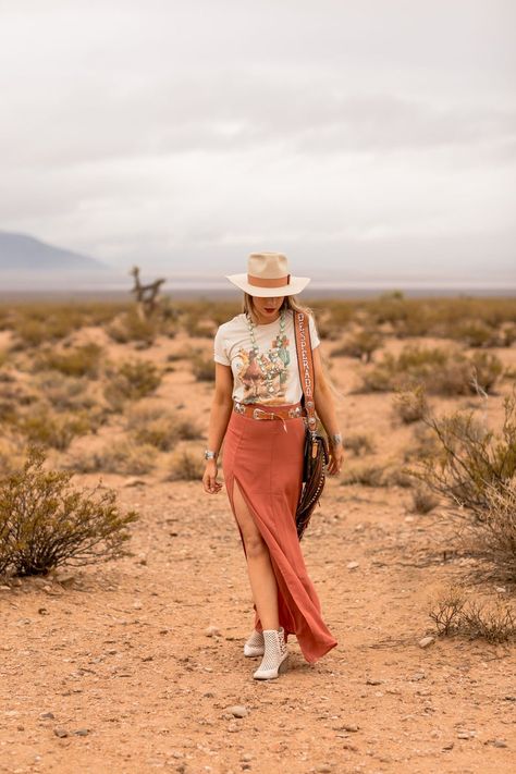 GINA Welcome To Cactus Valley Tee | Etsy Turquoise Boho Outfit, Southern Cowgirl Outfits, Western Woman Outfits, Texan Outfit Women, Southwest Outfits Women, 90s Country Fashion, Arizona Style Outfits, Classy Western Outfits For Women, Cowgirl Style Outfits Summer