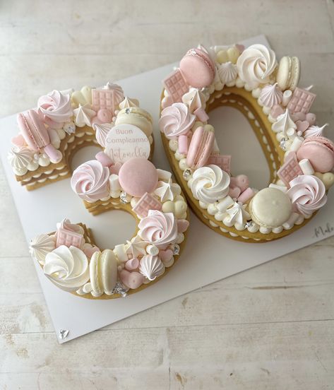 33 Number Cake, 30 Shaped Birthday Cake, 30th Number Cake, Number Cake 30, Number Cake Decorating Ideas, Number 30 Cake, Pink Number Cake, Number Cookie Cake, Numbers Cake