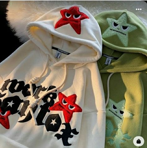 Large Hoodie Outfit, Cute Matching Clothes, Star Hoodie, Clothing Design Ideas, Manual Design, Jacket Outfit Women, Cute Clothing Stores, Hoodie Y2k, Sweatshirt Oversized