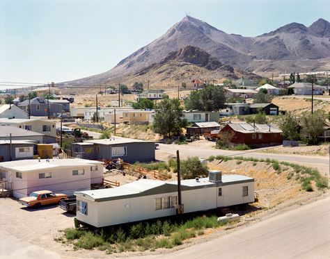 Stephen Shore, Tonopah, Nevada 4 August 1979. Tonopah Nevada, Nevada Desert, Mobile Home Parks, Culture Magazine, Fallout New Vegas, Gothic Aesthetic, Mobile Homes, Trailer Park, Art Culture