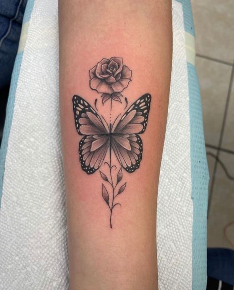 Half Butterfly Half Rose Tattoo, Tattoo Ideas Butterfly And Flowers, Butterfly Tattoo With Roses, Small To Medium Tattoos, Butterfly Mom Tattoo, Butterfly Tattoo Designs Flowers, Rose With Butterfly Tattoo, Butterfly And Rose Tattoo For Women, Medium Size Tattoo