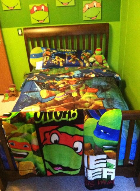 Tmnt Bedroom, Tmnt Room, Ninja Turtle Room, Turtle Room, Tmnt Characters, Ninja Turtles Funny, New Bedroom, Ninja Turtles Artwork, Teenage Ninja Turtles