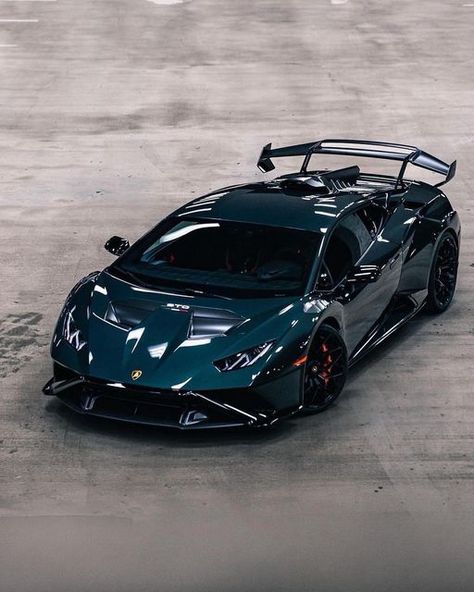 North Engines on Instagram: "What do you think❓💚 Follow me @northengines for daily car content❗️ #northengines Huracan STO with @vfengineering 850HP+ VF8XX package: ✅ VF Hypercharger ✅ VF Titanium Valved Exhaust ✅ Performance ECU Software Follow me @northengines @northengines @northengines - 📸(via: @huracantalk ) - Remember to turn on post notifications🔔 #vfengineering #vfsupercharged #carsofinstagram #lamborghini #huracan #sto #huracansto #supercharged #supercharger #huracantalk"