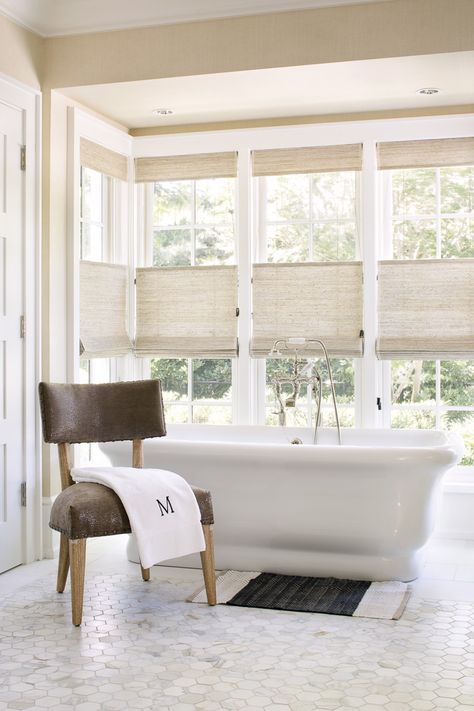 Master Bath - Weaver Design Group Kitchen Window Coverings, Popular Window Treatments, Bathroom Window Treatments, Window Treatments Living Room, Woven Wood Shades, Bamboo Shades, Room Window, Bathroom Windows, Luxe Interiors