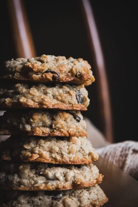 Cookies Oatmeal Raisin, Oatmeal Raisins, Best Oatmeal Raisin Cookies, Cookies Oatmeal, Cookie Recipes Oatmeal Raisin, Milk Coffee, Oatmeal Raisin Cookies, Raisin Cookies, Oatmeal Raisin