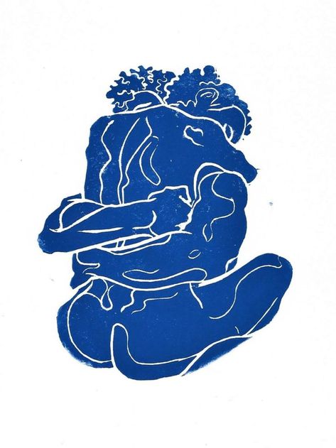 Linogravure réalisée par l'artiste peintre Julia Even. Impression faite à la main avec de l'encre bleue représentant un homme et une femme enlacés. La femme est de dos et repose sa tête sur l'épaule de l'homme.  Les bras de l'homme entourent le corps de la femme. Nommée "Le repos" - dimensions 18x24cm 
Idée de décoration intérieure moderne et artisanale. Oeuvre d'art Made in France, produit local et environnemental. Line Art Drawings Couple, Tableau Couple, Couple Illustrations, Art Amour, Meaningful Art, Couple Illustration, Art Et Illustration, Soul Art, Art Inspiration Painting