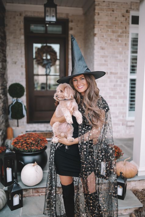 Black Halloween Outfits For Women, Mommy Daughter Witch Costume, Mom Witch Costume Diy, Witch Diy Costume Women, Preppy Witch Costume, Pretty Witch Costume For Women, Family Halloween Costumes Witch, Womens Witch Costume Ideas, Classy Witch Costume