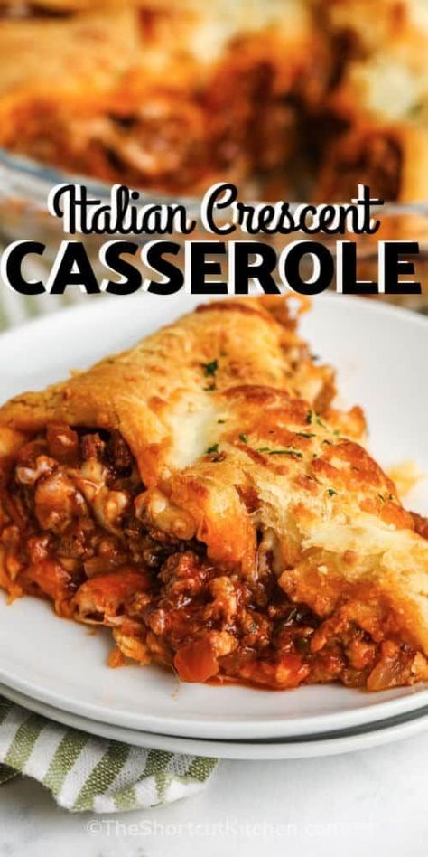 Crescent Roll Spaghetti Bake, Italian Beef Crescent Roll Casserole, Italian Crescent Bake, Ground Beef Pillsbury Recipes, Italian Croissant Casserole, Italian Cresent Roll Casserole, Casseroles Using Crescent Rolls, Hamburger Cresent Roll Casserole, Ground Beef And Pillsbury Crescent Rolls